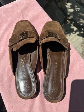 Tory Burch Brown Suede Logo-Embellished Slide Loafers
